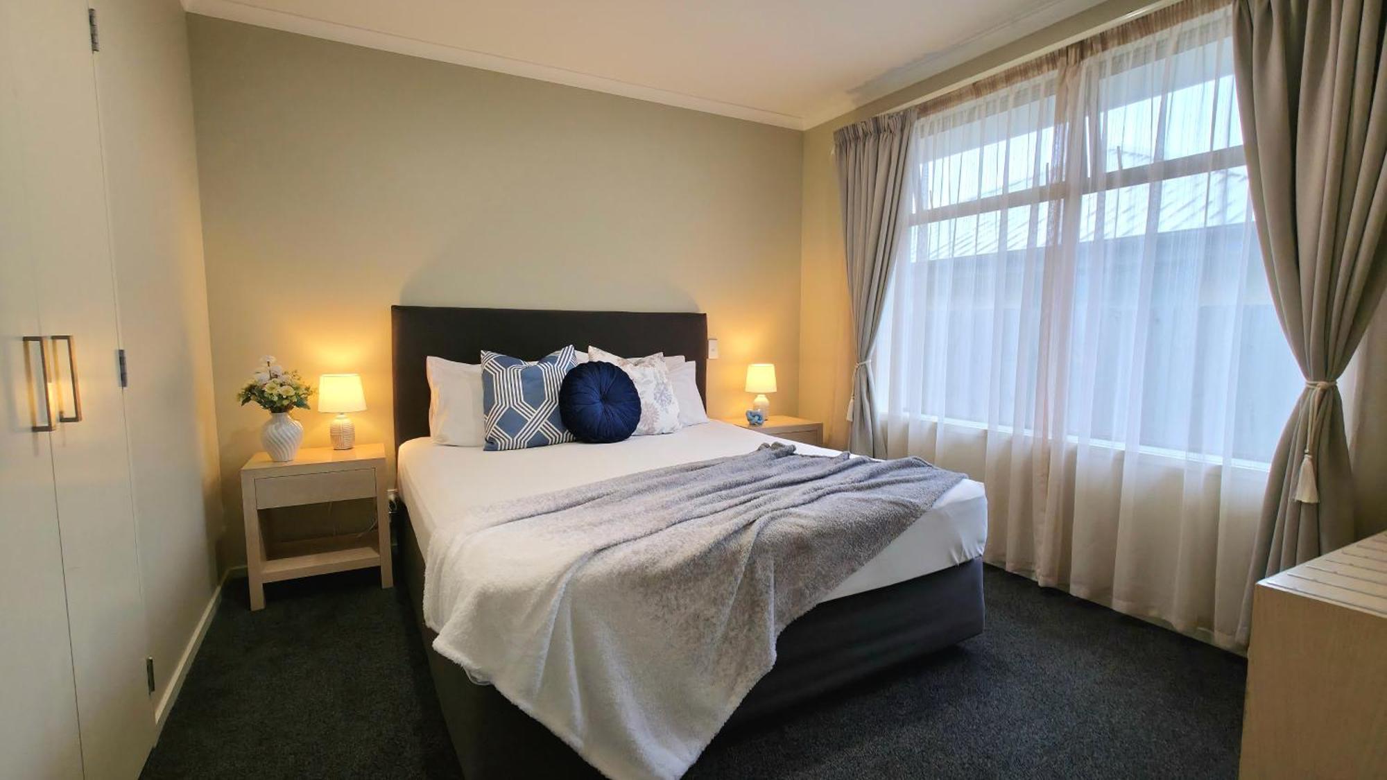 Tower Junction Motor Lodge: Central Stay with Free Railway Shuttle Christchurch Room photo