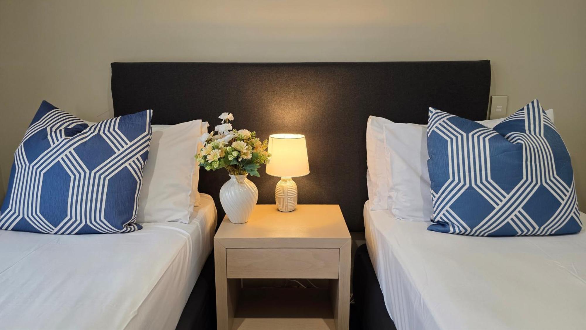 Tower Junction Motor Lodge: Central Stay with Free Railway Shuttle Christchurch Room photo